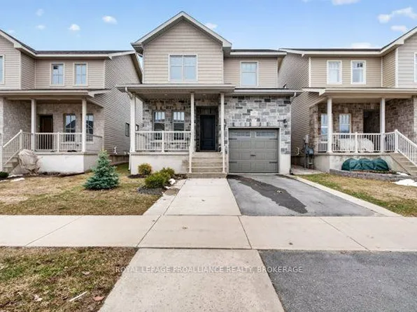 1271 Atkinson St, Kingston, ON K7P 0E3