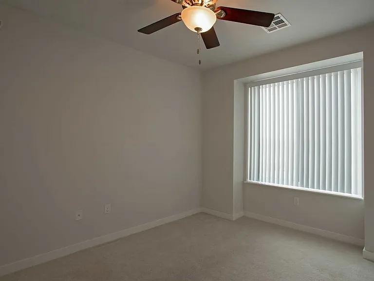 4th Street Lofts — Photo 22