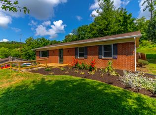 1912 Brook Hollow Rd, Johnson City, TN 37604