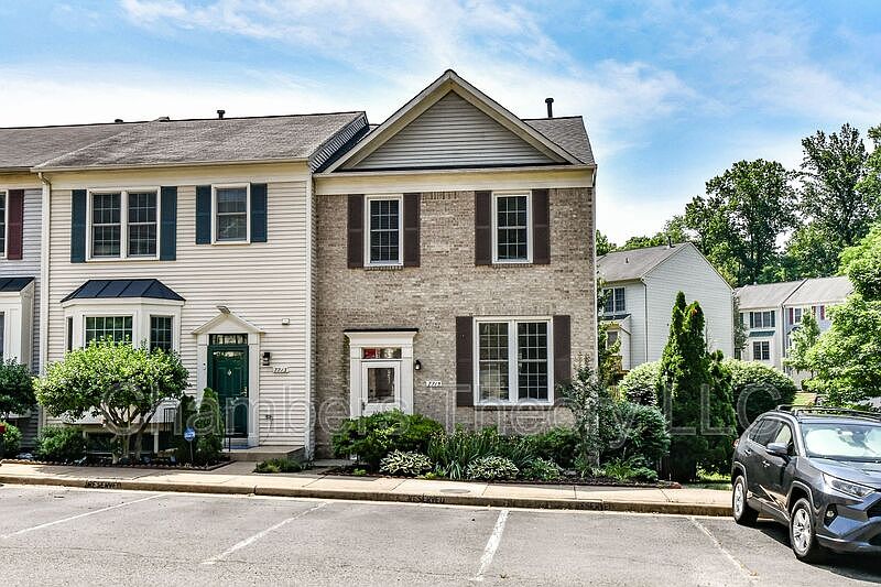 1st image of 7715 Baird Ct