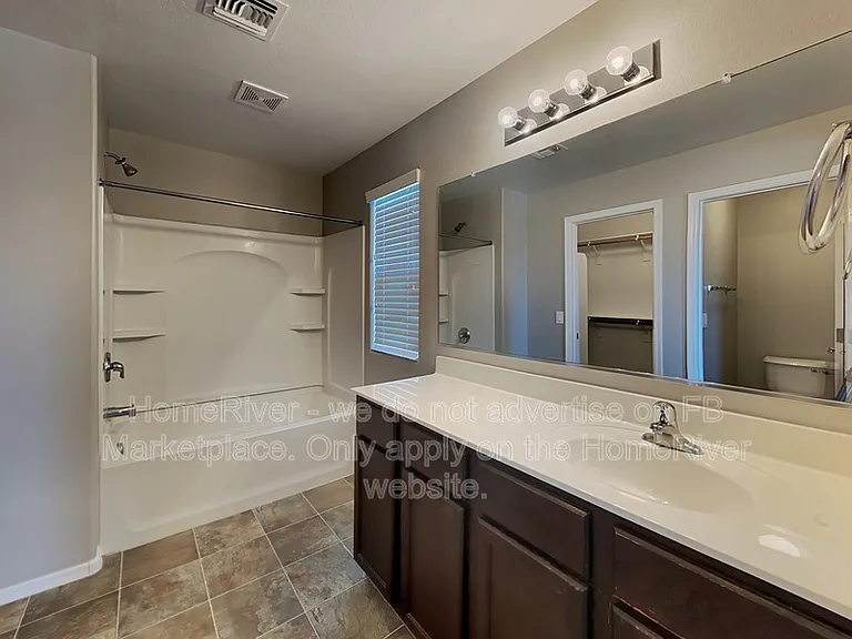 3706 S 54th Gln — Photo 12