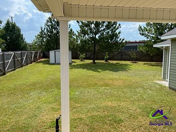 3rd image of 157 Rolling Woods Cir