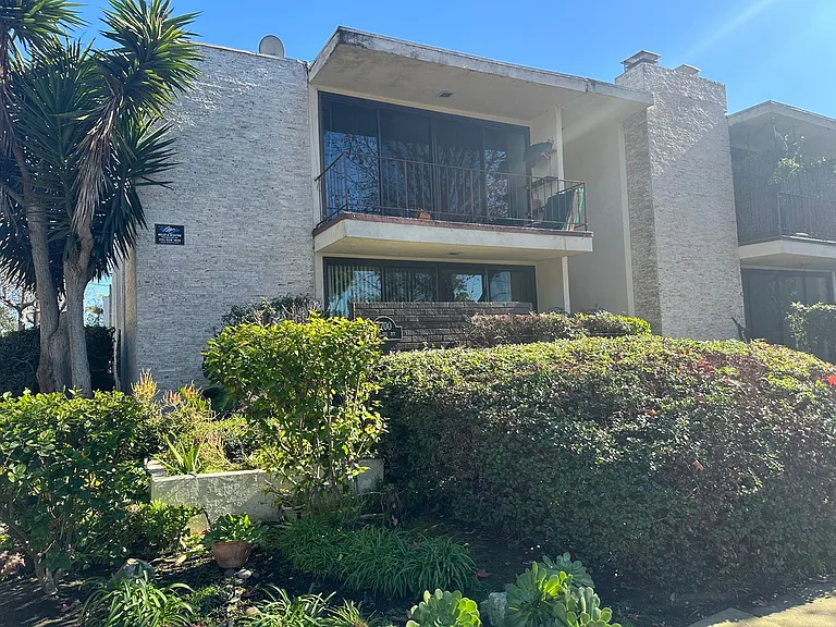 p7700 — Photo 14