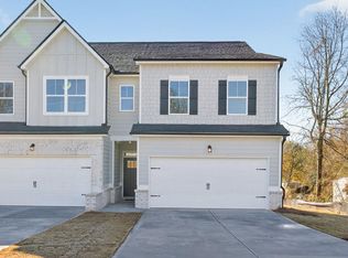 548 Madison St #110, Commerce, GA 30529