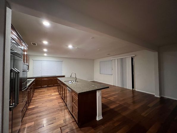 13384 Cactus Flower St