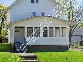 222 Ellison St, Rochester, NY