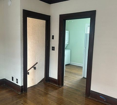 4th image of 1559 Dixie St #B