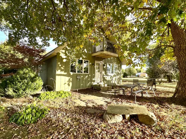 11524 2nd St, Martin, OH 43445