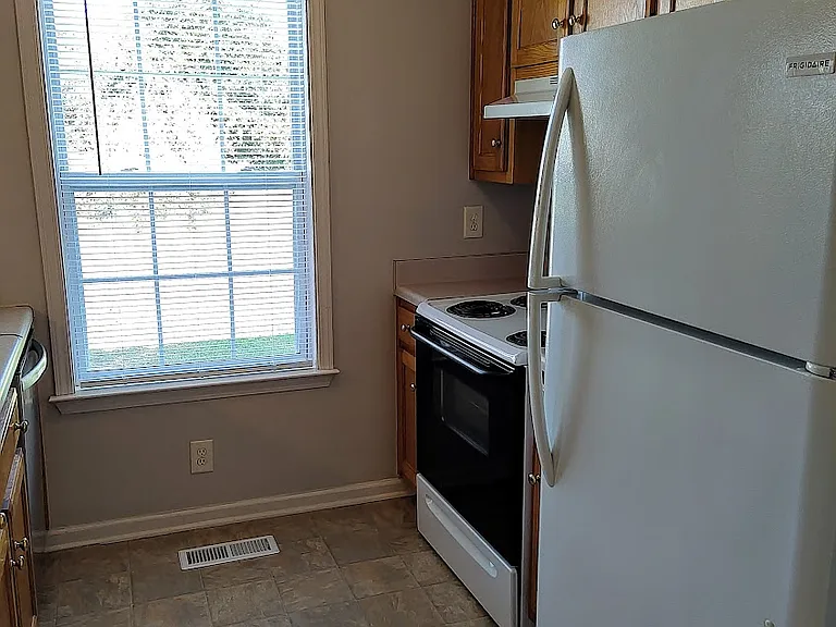 110 Mason St #C — Photo 5