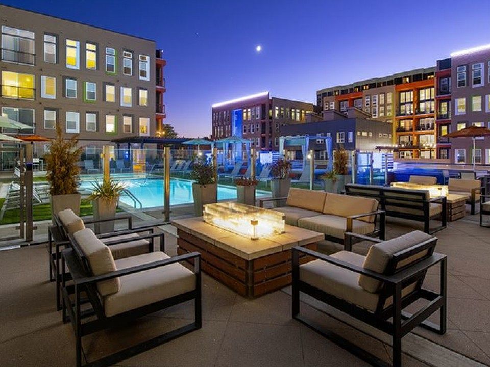 Cozy fire pit with social seating