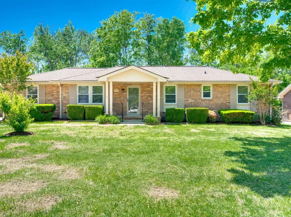 7453 Harrow Dr, Nashville, TN 37221