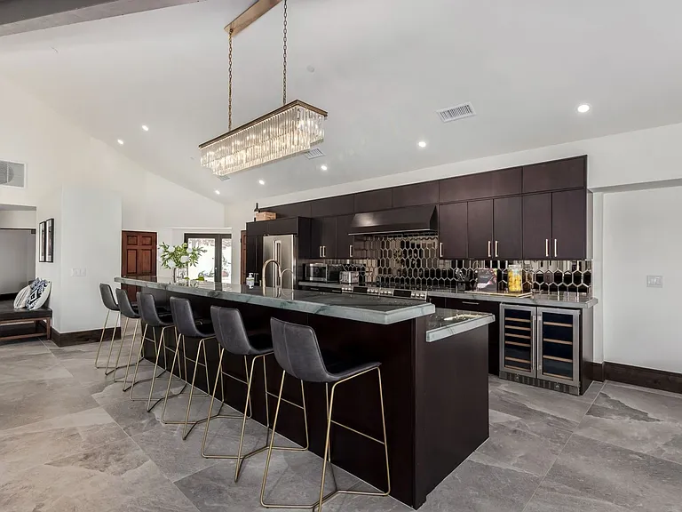 5655 N Camelback Canyon Dr — Photo 23