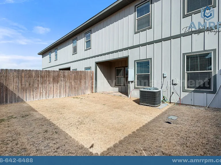 6040 24th St #32 — Photo 27