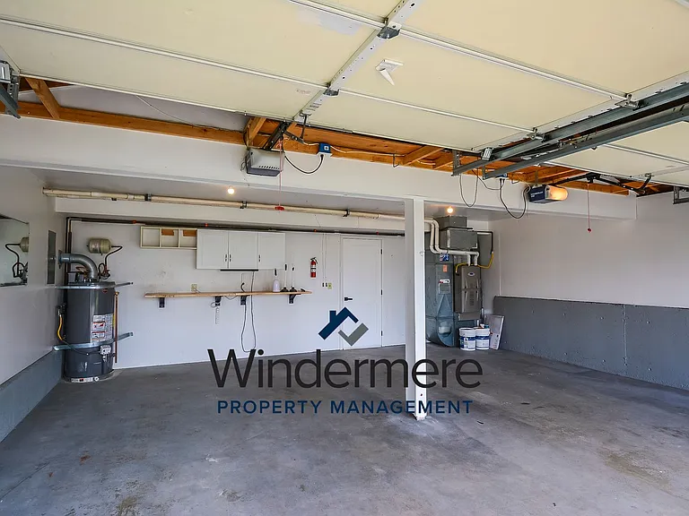 1285 Crescent Dr — Photo 26