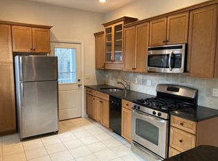 15 Trowbridge St APT 8, Cambridge, MA 02138