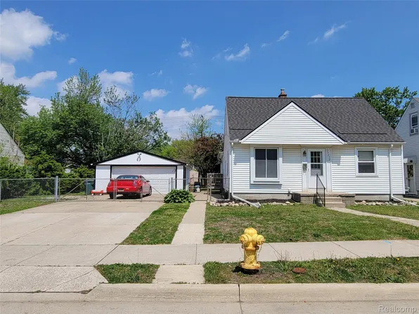 24830 Hickory St, Dearborn, MI 48124