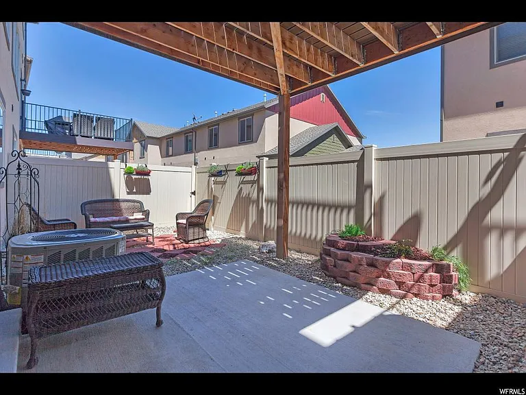 1252 N Willowbrook Ln — Photo 28
