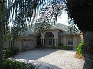 10136 Bertram Ln, Fort Myers, FL 33919