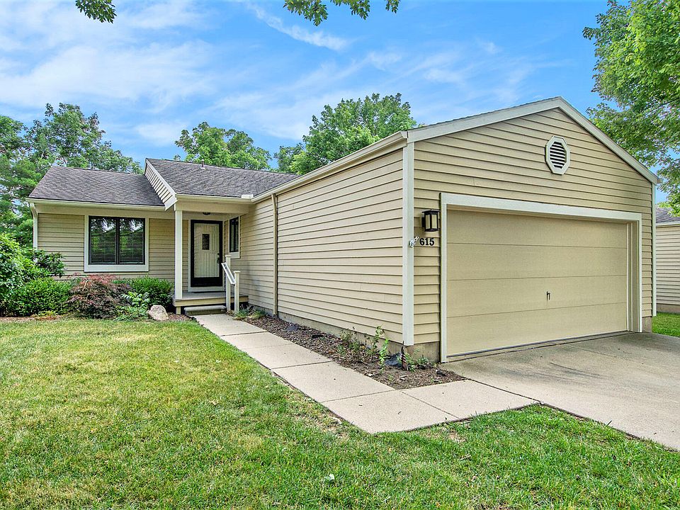 1st image of 615 Woodcreek Cir Unit 4