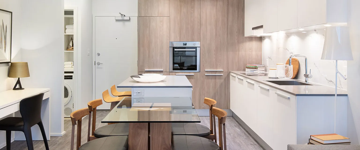 1820 Willingdon Ave #866791 photo 1