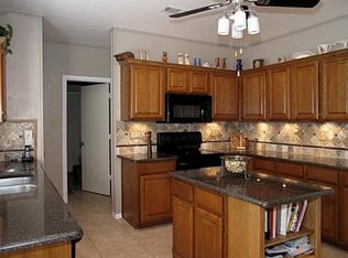 5305 Crescent Lake Dr, Fort Worth, TX 76137