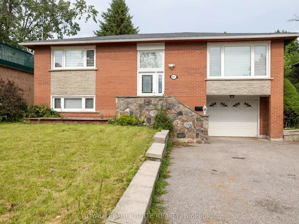 803 Fairview Ave, Pickering, ON L1W 1M7