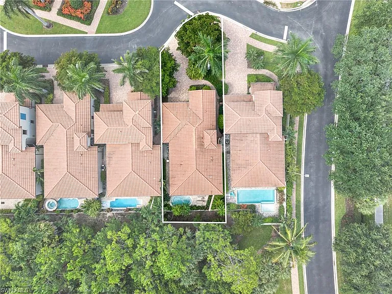 7890 Allende Ln — Photo 6