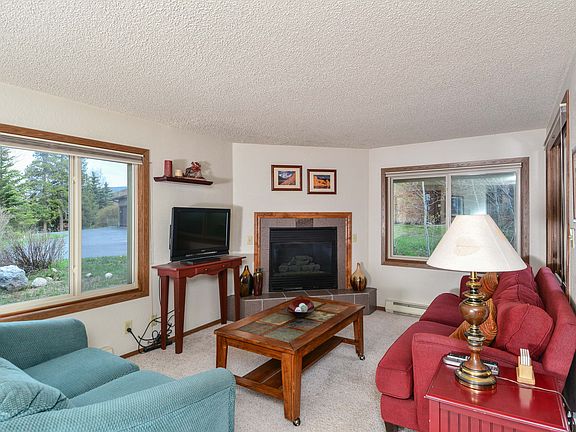 2nd image of 77 Hawn Dr #77
