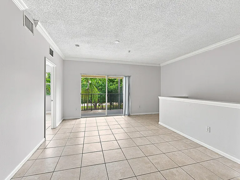 5860 W Sample Rd #307 — Photo 9