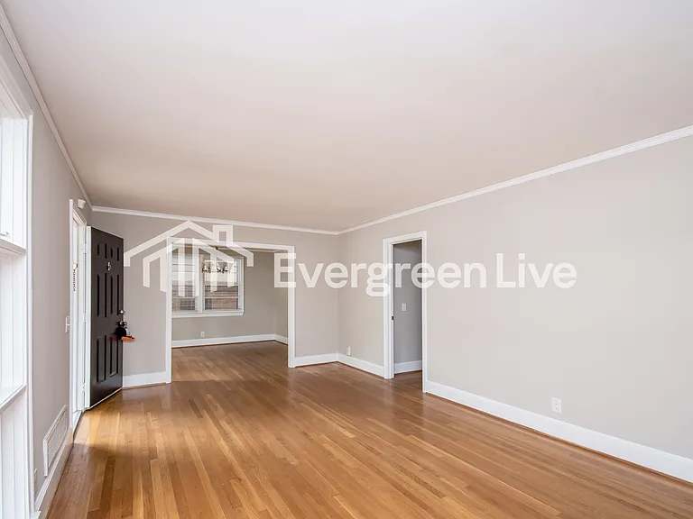3339 Pine Belt Rd — Photo 2
