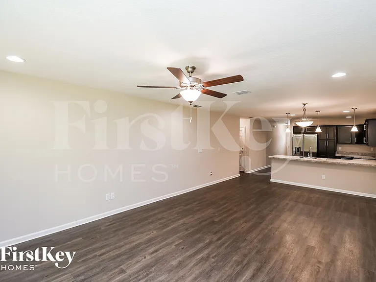 11211 Margarets Landing Pl — Photo 3