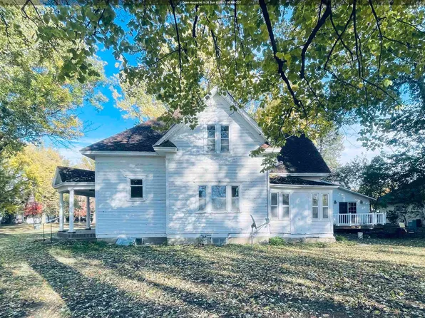 204 Jackson St, Moville, IA 51039