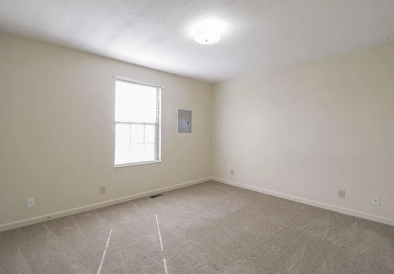 284-2 Northridge Dr — Photo 16