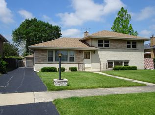 7706 S Octavia Ave, Bridgeview, IL 60455