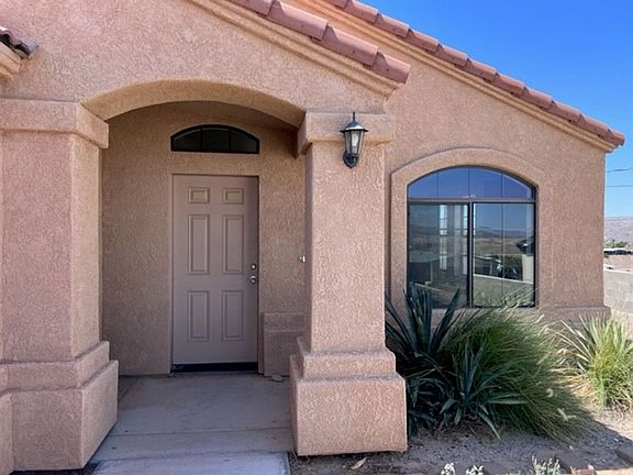 4th image of 1445 Colina Dr