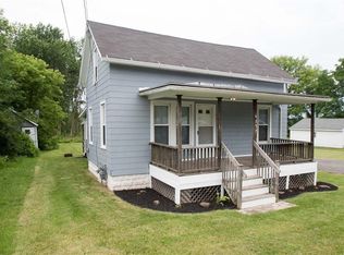 6397 E Townline Rd, Williamson, NY 14589