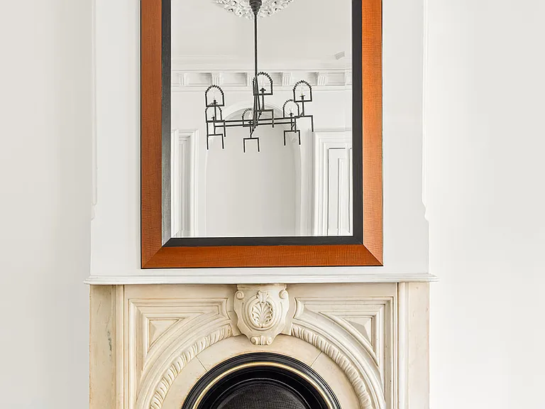 548 State St #PARLOR — Photo 8