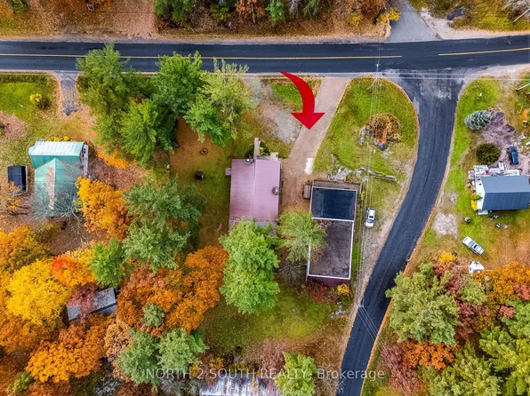 2512 Honey Harbour Rd, Georgian Bay, ON L0K 1S0