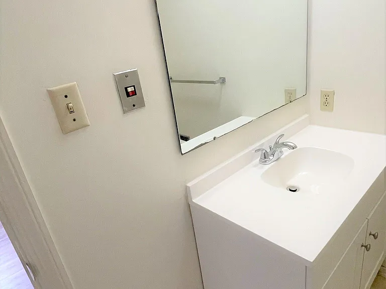 2419 Beechwood Blvd #B — Photo 41