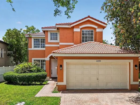 16398 SW 27th St, Hollywood, FL 33027