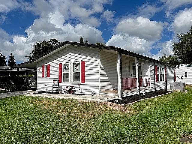 1st image of 79 Tropical Falls Dr