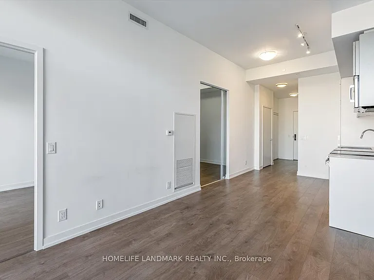 270 Dufferin St #1023 — Photo 9