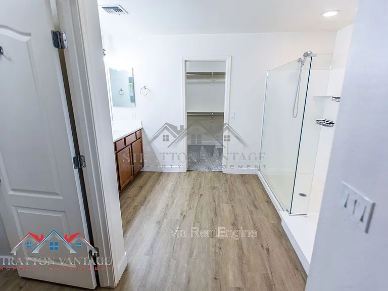 23658 S 210th Pl — Photo 37