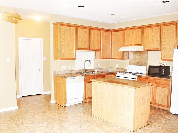 5th image of 13102 N Bellaire Estates Dr