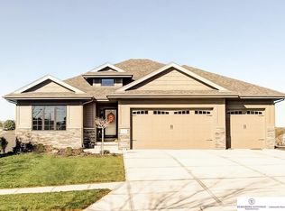 3110 N 193rd St, Elkhorn, NE 68022