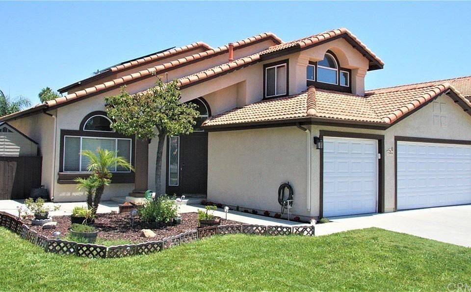 1st image of 23918 Cadenza Dr