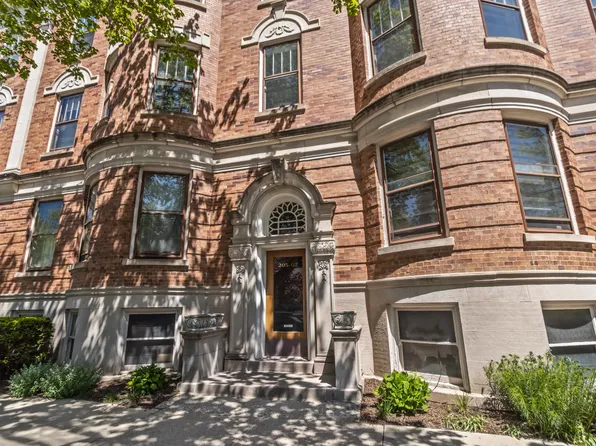 207 Hamilton St APT 3, Evanston, IL 60202