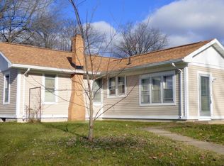 302 Gray St, Dowagiac, MI 49047
