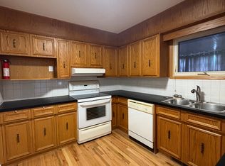 64 Riverton Ave, Winnipeg, MB R2L0M9