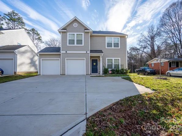 3212 Capitol Dr, Charlotte, NC 28208